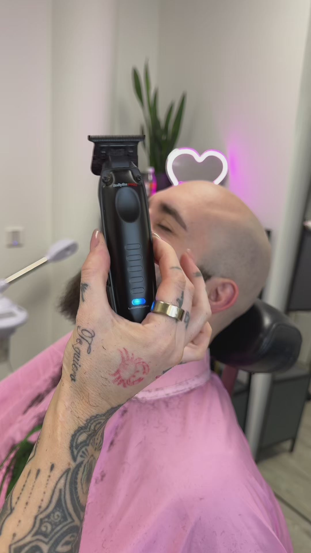 Video laden: Babyliss LO-PROFX Compact Trimmer